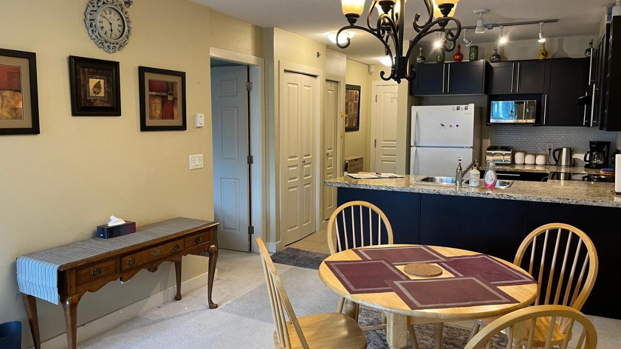 Waterscapes Resort Kelowna 2 Full Bedrooms Suite Vacation Rentals, Short Term Rentals. Bagian luar foto